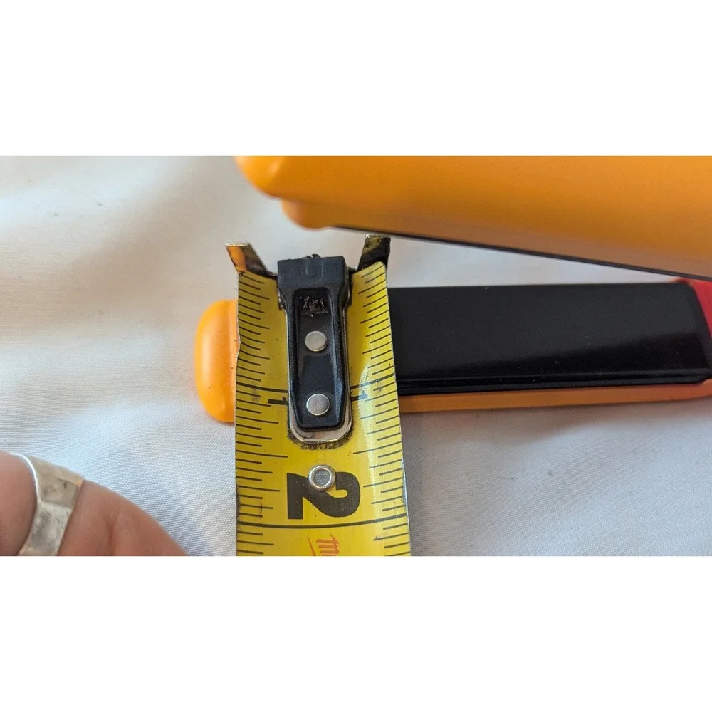InfinitiPro Conair Flat‎ Iron 1